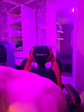 Dejvvvv95 online show from 03-12-26, 12:06