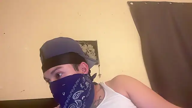 Snapshot of angelblanco chatting on 01-16-26, 02:15 angelblanco online show from 01-16-26, 02:15