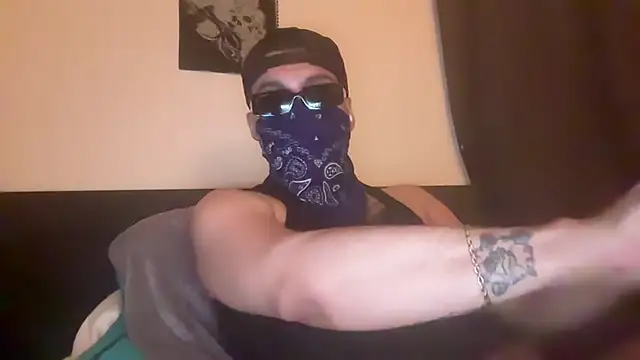 Snapshot of angelblanco chatting on 03-16-26, 02:06 angelblanco online show from 03-16-26, 02:06