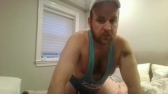 Snapshot of BeefyNcloudy chatting on 03-25-26, 11:11 BeefyNcloudy online show from 03-25-26, 11:11