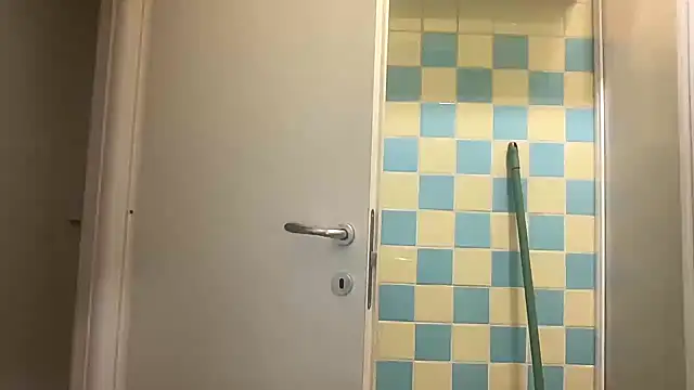 ludooo899 online show from 02-12-26, 04:46