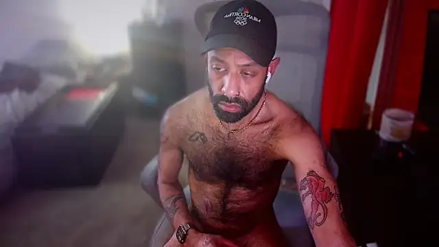 LilBrownPKB online show from 02-12-26, 02:01