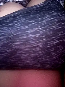 Snapshot of pihuu1313 chatting on 02-19-26, 12:39 pihuu1313 online show from 02-19-26, 12:39