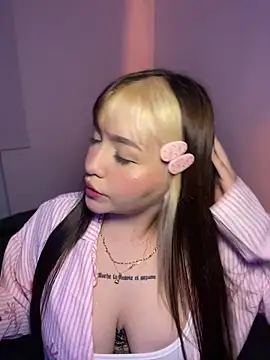 Daniela ruizz online show from 06-12-26, 02:54