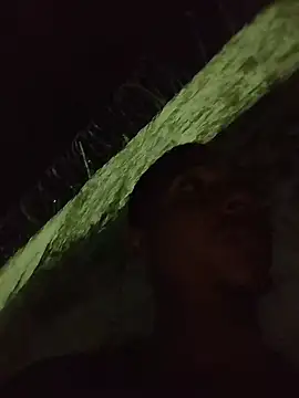 Snapshot of Andreskelly chatting on 03-14-26, 12:50 Andreskelly online show from 03-14-26, 12:50