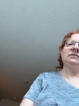 Lenaravenswood online show from 04-25-26, 02:14