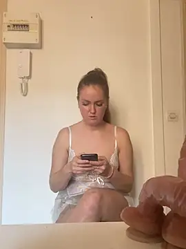 Snapshot of Vikml166 chatting on 02-23-26, 11:51 Vikml166 online show from 02-23-26, 11:51