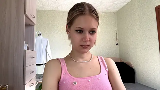 ZaidaSchwarten online show from 03-10-26, 11:59