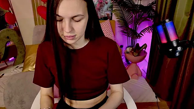 MaxinCarroll online show from 04-23-26, 12:29