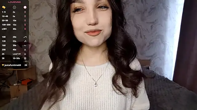 Qwami Amie online show from 04-23-26, 06:36