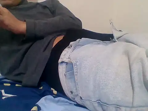 minhhoang964 online show from 01-07-26, 09:34