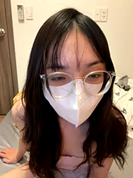 mimichannn99 online show from 12-16-25, 06:35