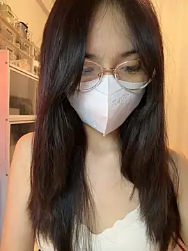 mimichannn99 online show from 04-23-26, 07:38