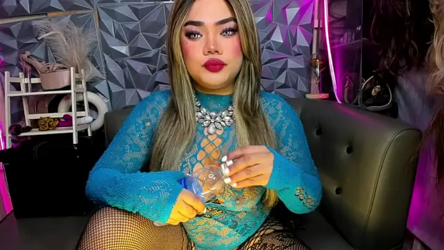 AlwaysHornyMia online show from 03-30-26, 10:55