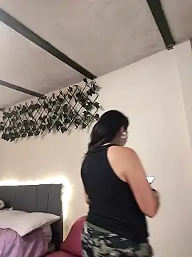 Jacki0128 online show from 02-14-26, 08:05