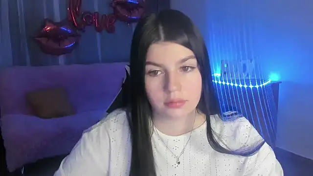 KisaModel online show from 04-21-26, 08:44