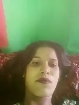 Snapshot of Kanika_3 chatting on 12-15-25, 07:01 Kanika 3 online show from 12-15-25, 07:01