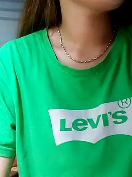 yana-zz online show from 04-16-26, 03:35