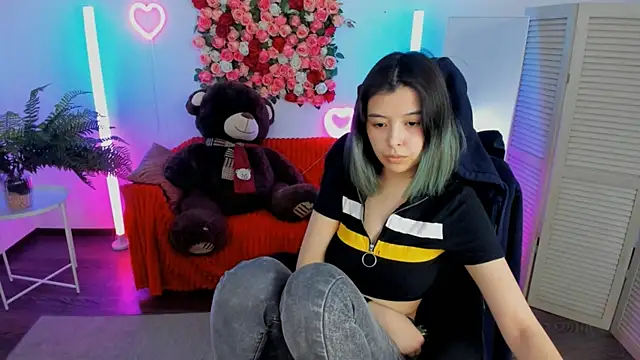 SirenMystiq online show from 06-15-26, 10:17