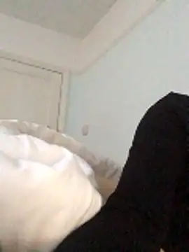 ijustturned18today online show from 01-10-26, 09:55