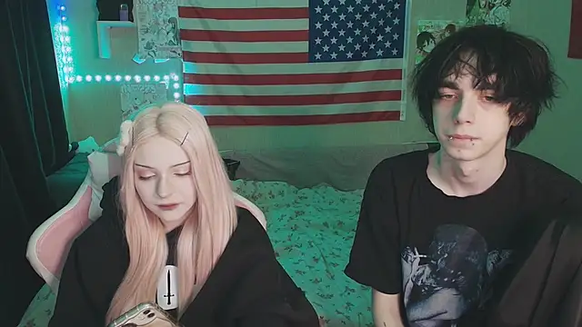 Snapshot of midnight_memories chatting on 02-15-26, 01:13 midnight memories online show from 02-15-26, 01:13