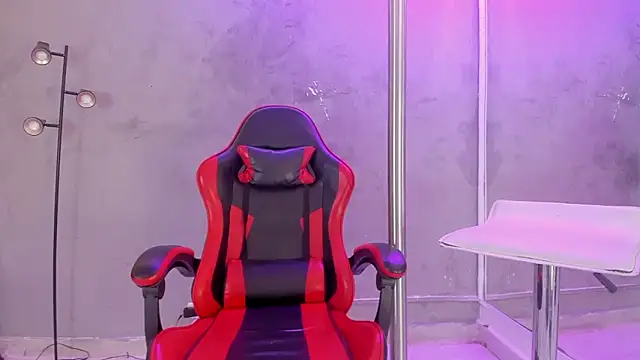 khris  evans online show from 02-15-26, 03:47