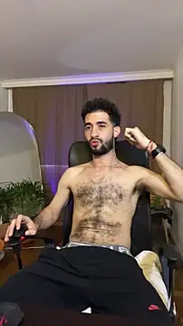 Snapshot of _YOURHERO chatting on 12-15-25, 07:07 YOURHERO online show from 12-15-25, 07:07