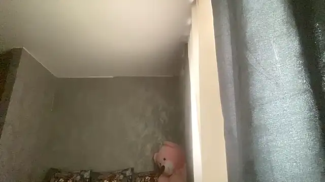 Snapshot of DianaBellas chatting on 12-20-25, 10:22 DianaBellas online show from 12-20-25, 10:22