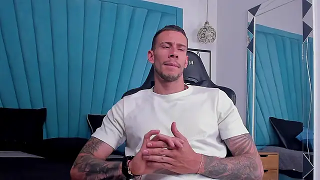 J king   online show from 02-28-26, 01:45