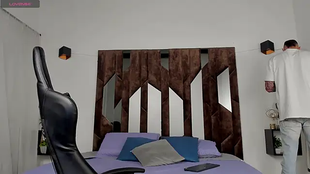 J king   online show from 04-21-26, 02:51