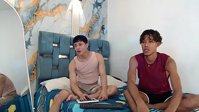 YOUNG GUYS1 online show from 02-05-26, 01:21