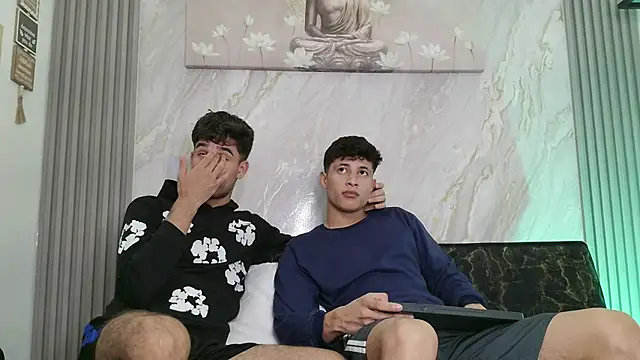 YOUNG GUYS1 online show from 05-15-26, 07:59