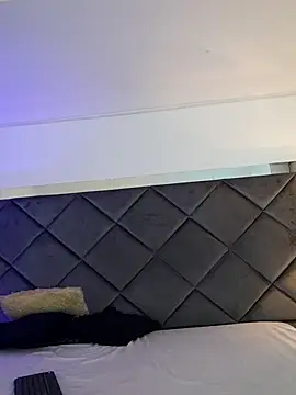 LunaaCurly online show from 03-01-26, 11:01