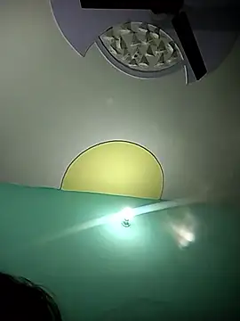 xoupleaura online show from 12-18-25, 11:33