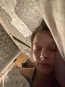 Snapshot of Barbika19 chatting on 02-15-26, 12:29 Barbika19 online show from 02-15-26, 12:29