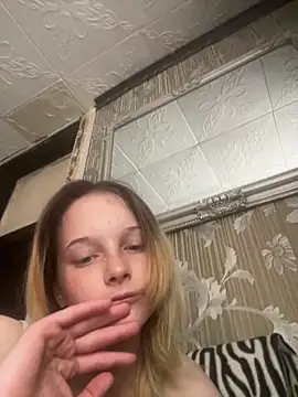 Snapshot of Barbika19 chatting on 03-27-26, 10:26 Barbika19 online show from 03-27-26, 10:26