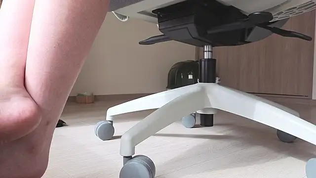 Feetbeth online show from 02-16-26, 08:49