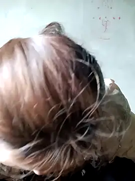 little-effy online show from 02-08-26, 01:42