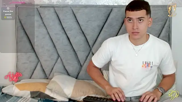 kyro estrada online show from 04-25-26, 05:21