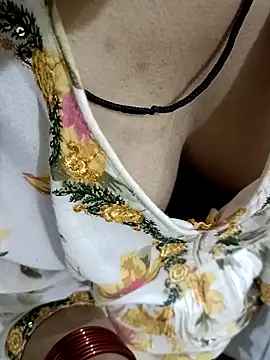 BEST-LOVER-1 online show from 04-11-26, 07:18