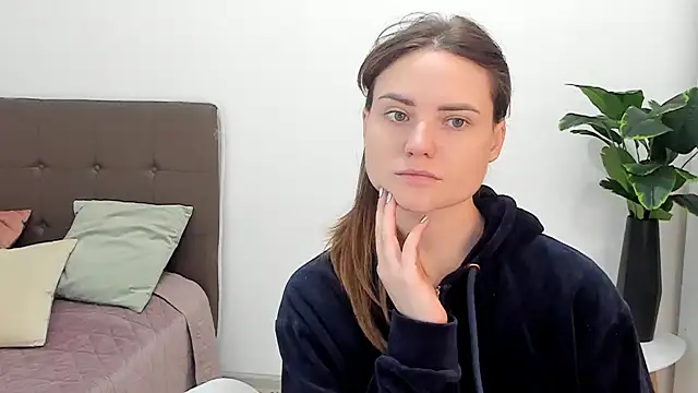 Jessy lil online show from 02-15-26, 09:52