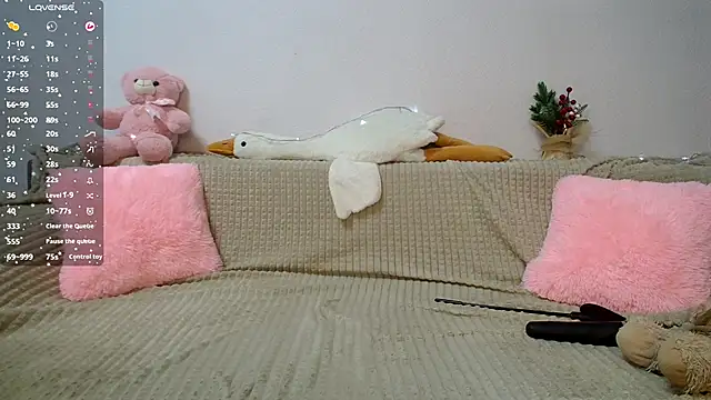 Snapshot of Vero_VibeCharm chatting on 12-14-25, 08:30 Vero VibeCharm online show from 12-14-25, 08:30