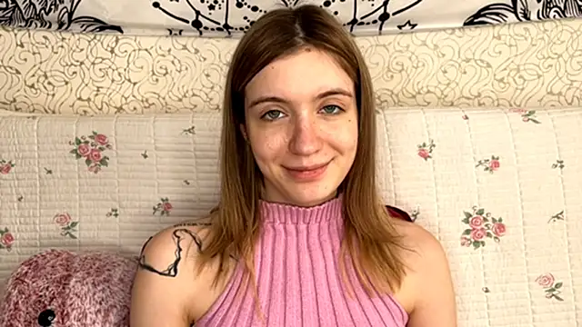 Snapshot of Shining_Robi chatting on 02-10-26, 12:31 Shining Robi online show from 02-10-26, 12:31