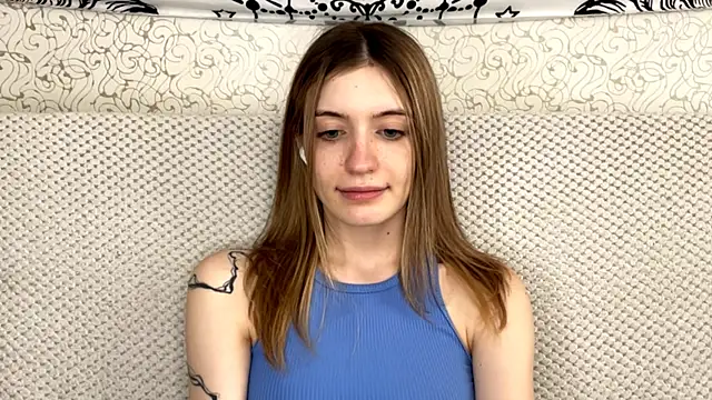 Shining Robi online show from 04-19-26, 08:13