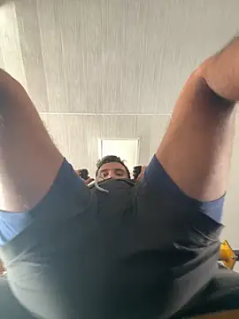 chico sweet online show from 12-15-25, 04:33