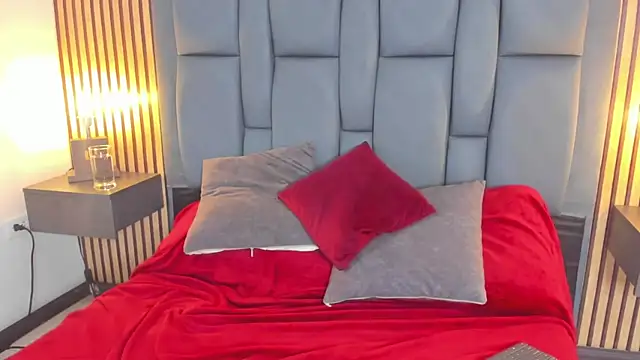 Angelic serenity online show from 12-16-25, 07:19