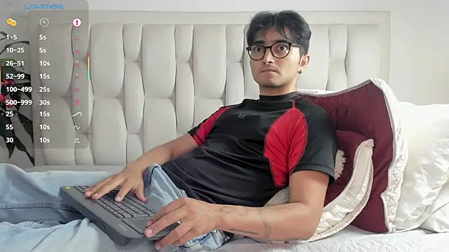 Archie 77 online show from 01-06-26, 02:04