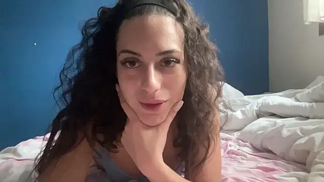 CoquineCharmeuse online show from 01-17-26, 01:16