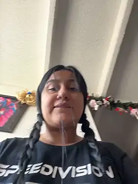 Snapshot of Nova_hotXXX chatting on 12-14-25, 04:01 Nova hotXXX online show from 12-14-25, 04:01