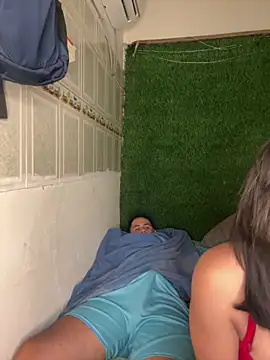 Snapshot of Amorsinprontera-07 chatting on 12-14-25, 05:57 Amorsinprontera-07 online show from 12-14-25, 05:57